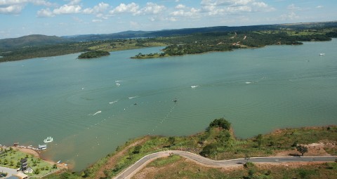 Conheça o Lago Corumbá em Caldas Novas