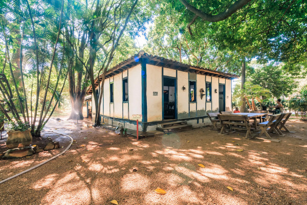 Foto demonstrativa de Casa Goiana em Caldas Novas Goiás - No Jardim Japonês